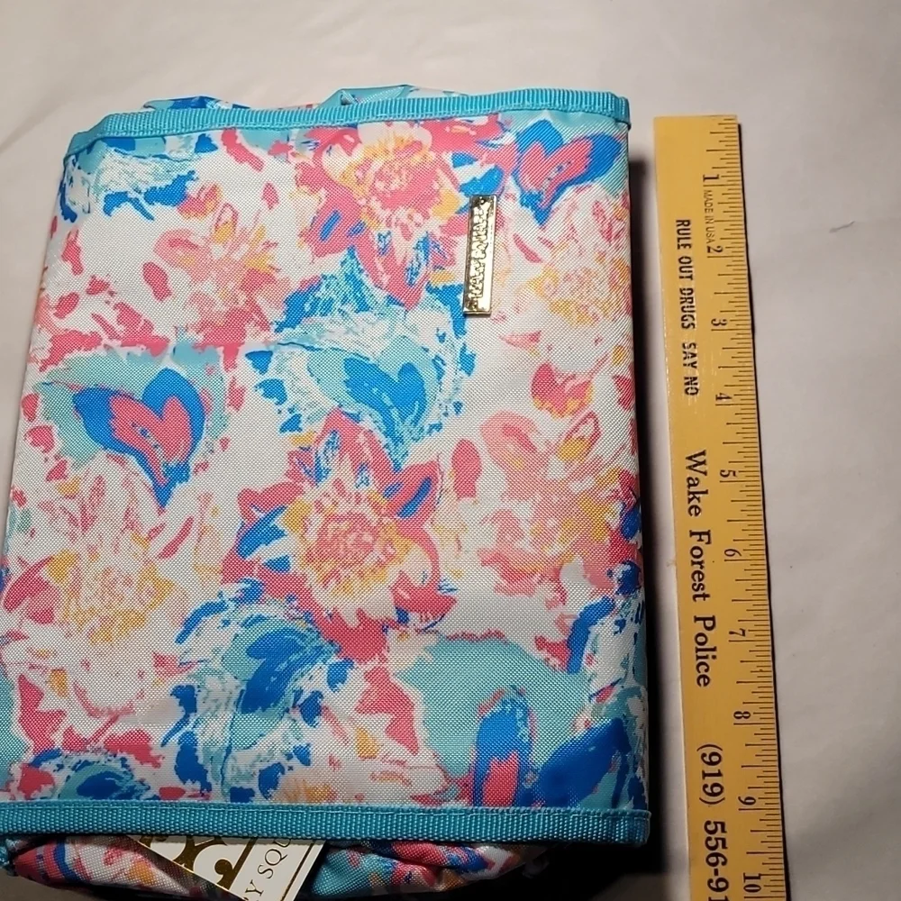 mary square makeup roll